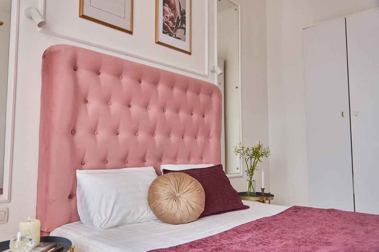 Lux Apartment Mukatsjeve Eksteriør bilde