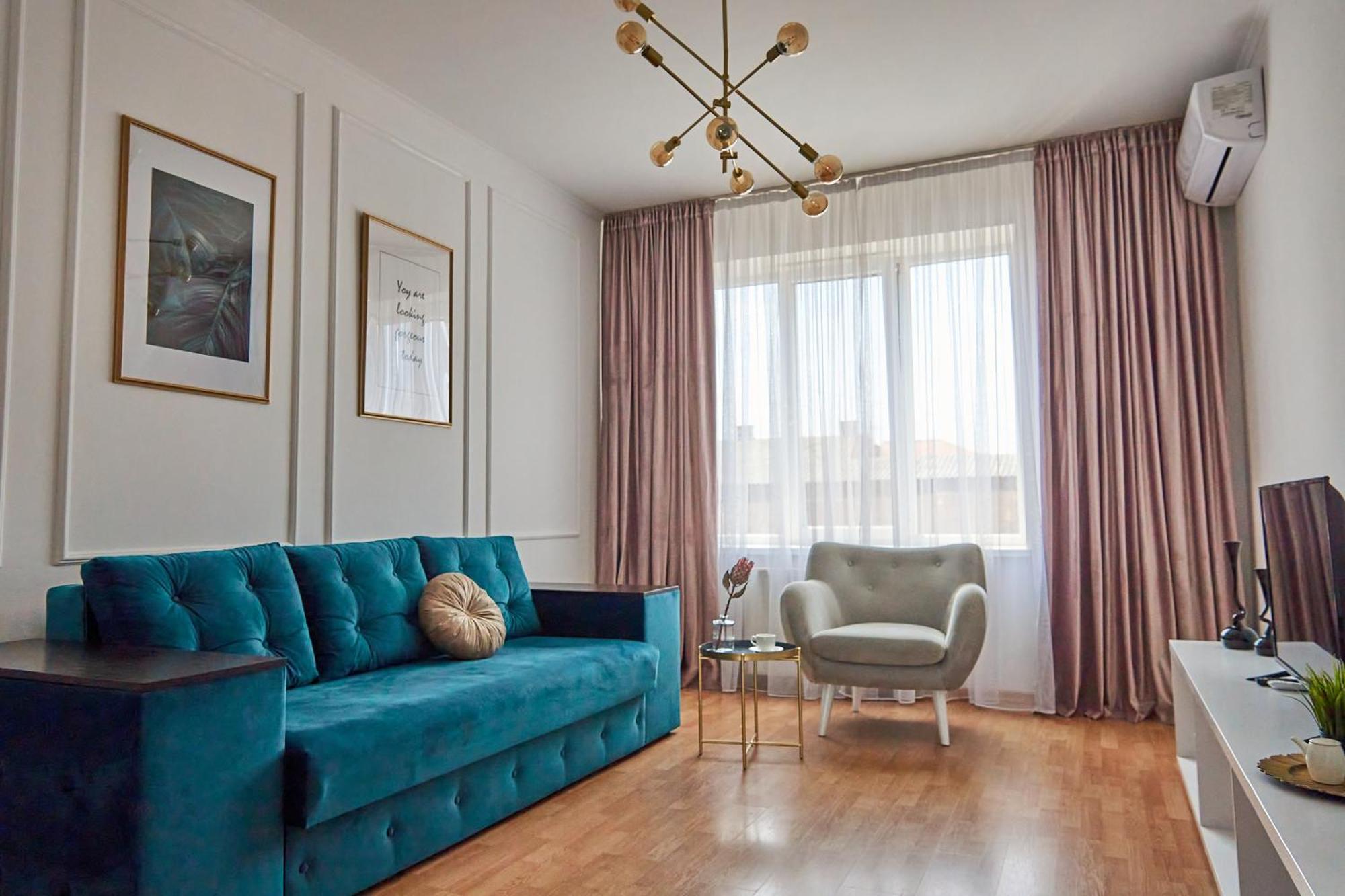 Lux Apartment Mukatsjeve Eksteriør bilde
