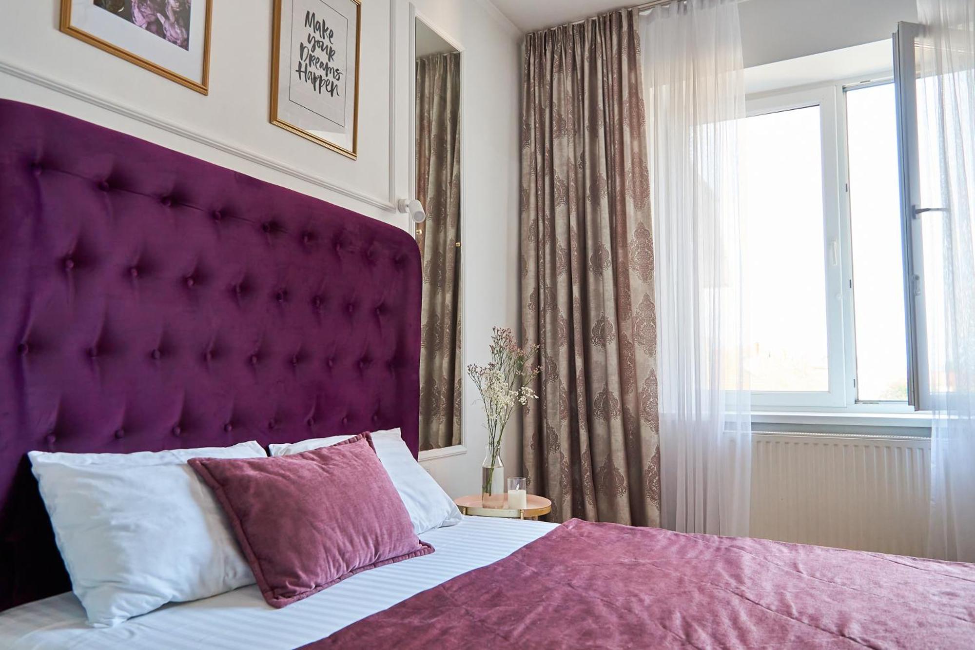 Lux Apartment Mukatsjeve Eksteriør bilde