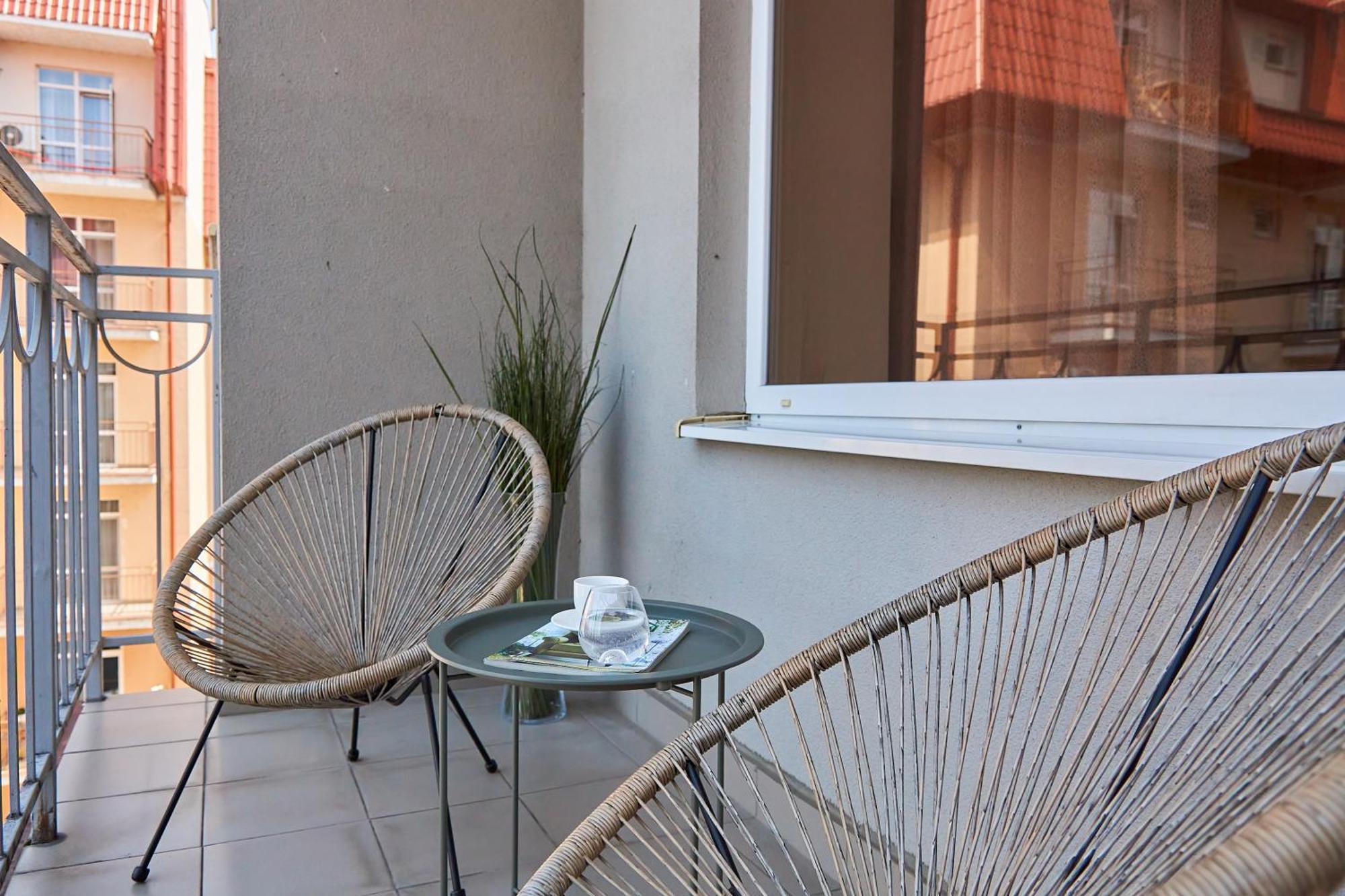 Lux Apartment Mukatsjeve Eksteriør bilde